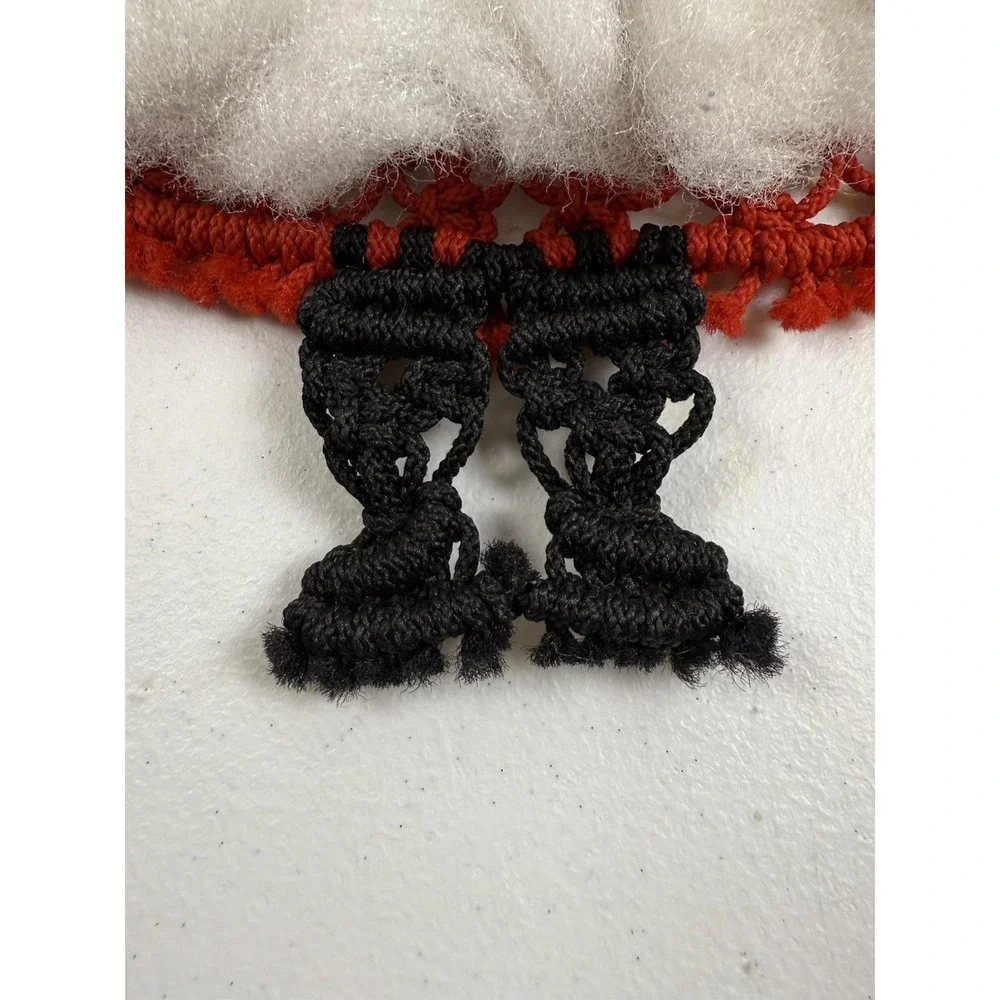 VTG Santa Claus Christmas Decoration 1970s‎ Macrame Wall Hanging 20 